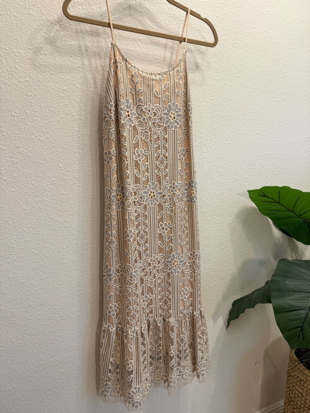 Eri + Ali Anthropologie Lace Midi Dress – Size XS - Picture 2 of 7
